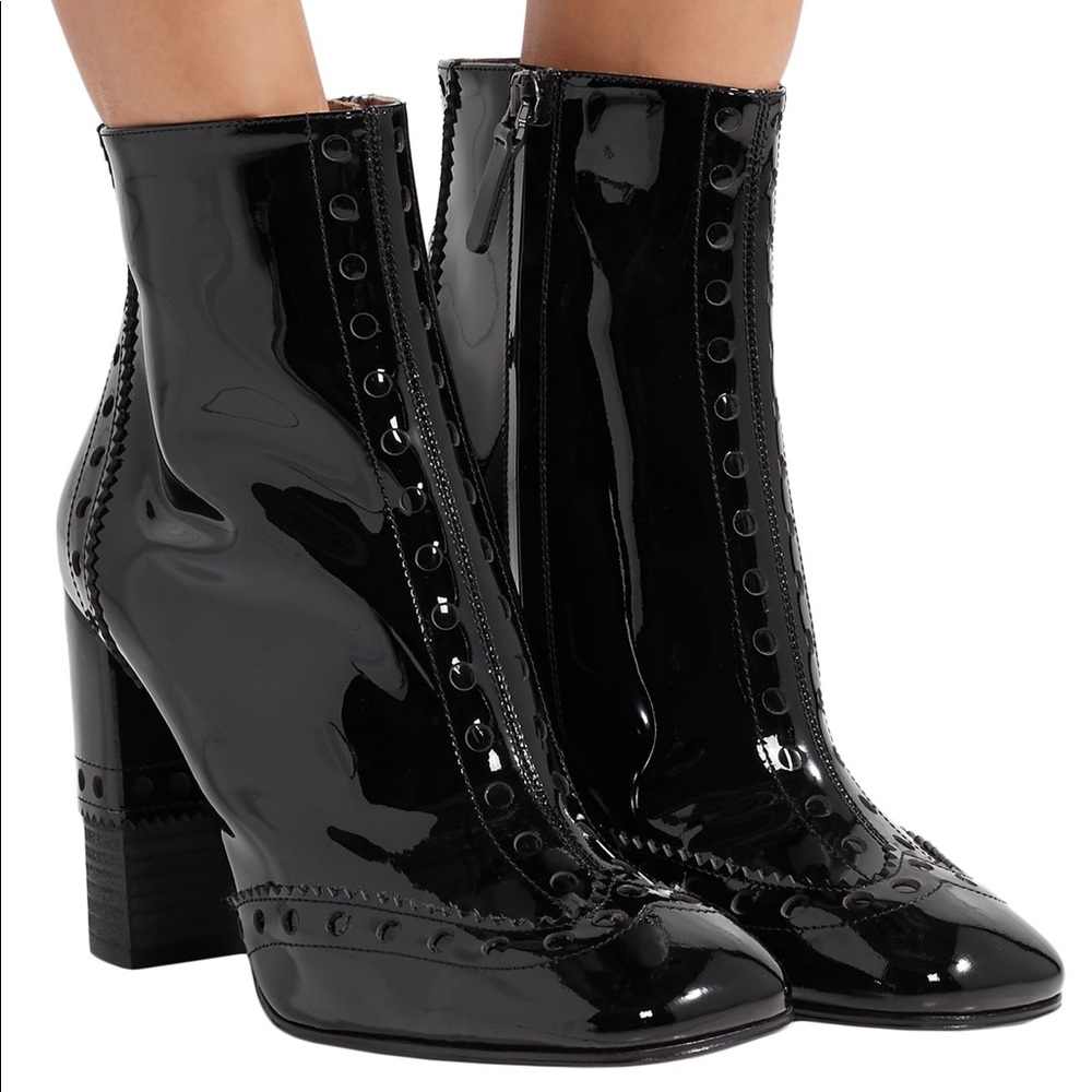 SOLD!!! Chloé Perry patent leather ankle boots